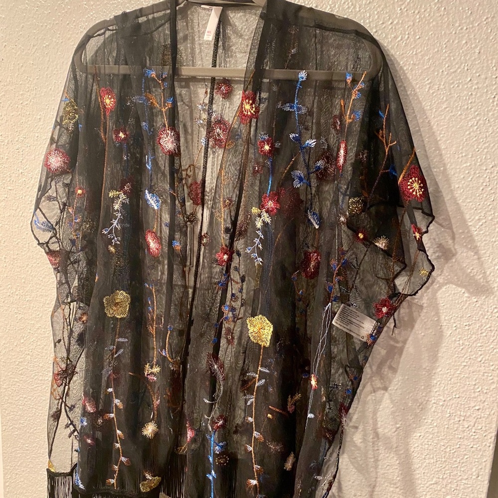 Kimono / bathing suit cover up